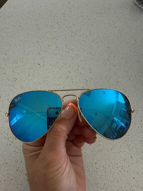 Ray-Ban Aviator Sunglasses - Gold Frame with Blue Lenses